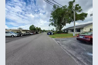 1905 Canterbury Lane #E-9, Sun City Center, FL 33573 - Photo 6