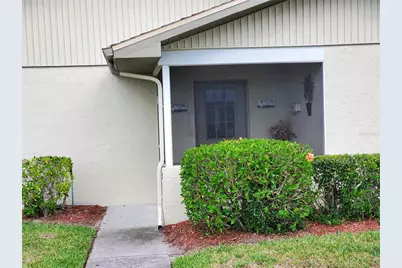 1905 Canterbury Lane #E-9, Sun City Center, FL 33573 - Photo 4