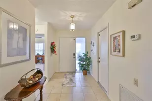 1506 Laughton Pl, Sun City Center, FL 33573 - Photo 6