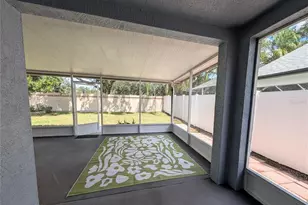 9308 Hidden Water Cir, Riverview, FL 33578 - Photo 18