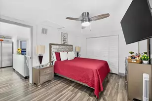 7811 Fox Hollow Dr, Port Richey, FL 34668 - Photo 14