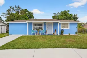 7811 Fox Hollow Dr, Port Richey, FL 34668 - Photo 2