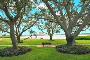 6218 Palma Del Mar Blvd S, Saint Petersburg, FL 33715 - Photo 6