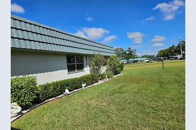 1811 Bedford Lane #163, Sun City Center, FL 33573 - Photo 2