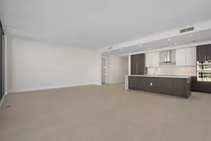 275 1st Ave S, Saint Petersburg, FL 33701 - Photo 8