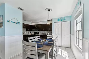 5116 Beach Dr SE, Saint Petersburg, FL 33705 - Photo 10