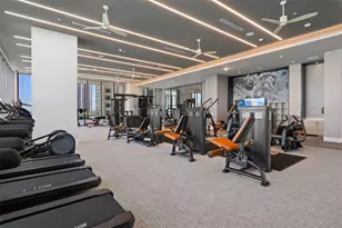 275 1st Ave S, Saint Petersburg, FL 33701 - Photo 36