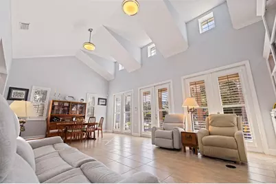 6101 Yeats Manor Drive, Tampa, FL 33616 - Photo 8
