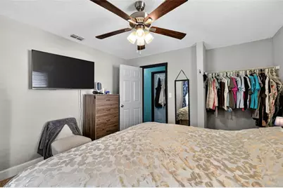 410 Bassedena Circle S, Lakeland, FL 33805 - Photo 18