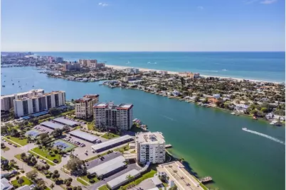 750 Island Way #401, Clearwater Beach, FL 33767 - Photo 2