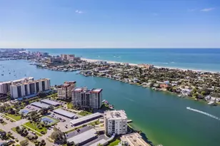 750 Island Way, Clearwater Beach, FL 33767 - Photo 2