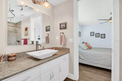 1100 Friendly Way S, Saint Petersburg, FL 33705 - Photo 28