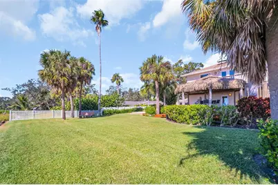 1100 Friendly Way S, Saint Petersburg, FL 33705 - Photo 44