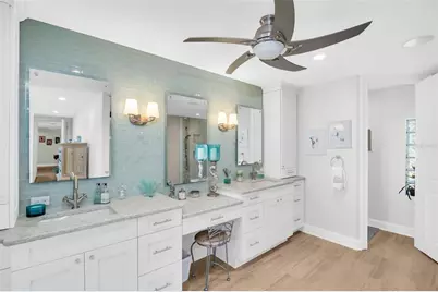 1100 Friendly Way S, Saint Petersburg, FL 33705 - Photo 12