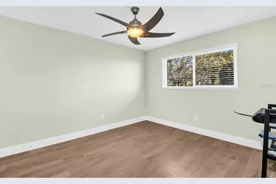 1100 Friendly Way S, Saint Petersburg, FL 33705 - Photo 24