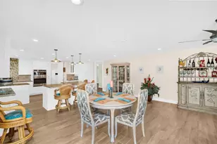 1100 Friendly Wy S, Saint Petersburg, FL 33705 - Photo 16