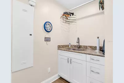 1100 Friendly Way S, Saint Petersburg, FL 33705 - Photo 36
