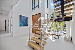 5237 61st Ave S, Saint Petersburg, FL 33715 - Photo 8