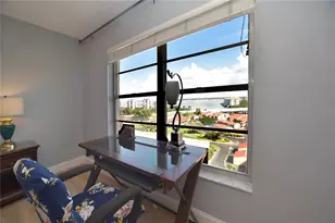 4900 Brittany Dr S, Saint Petersburg, FL 33715 - Photo 8