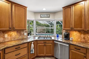 1460 89th Ave N, Saint Petersburg, FL 33702 - Photo 10