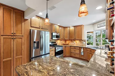 1460 89th Avenue N, Saint Petersburg, FL 33702 - Photo 8