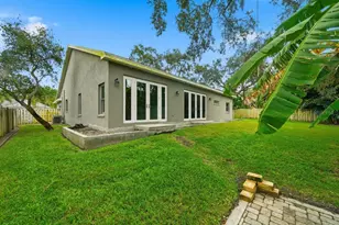 700 Westfield Ct, Dunedin, FL 34698 - Photo 54