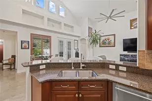 3709 W Horatio St, Tampa, FL 33609 - Photo 4