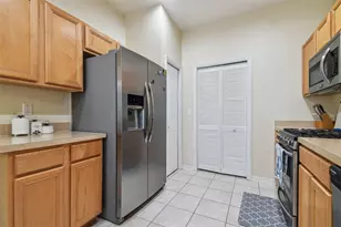 31451 Shaker Cir, Wesley Chapel, FL 33543 - Photo 16