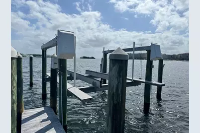 24 Mangrove Point, Saint Petersburg, FL 33705 - Photo 42