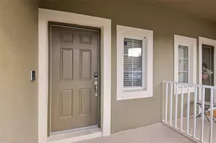 7046 Towne Lake Rd, Riverview, FL 33578 - Photo 6