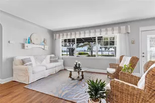 311 Sunset Dr N, Saint Petersburg, FL 33710 - Photo 8