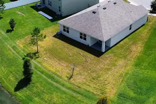 35525 Stella Vast Dr, Zephyrhills, FL 33541 - Photo 10