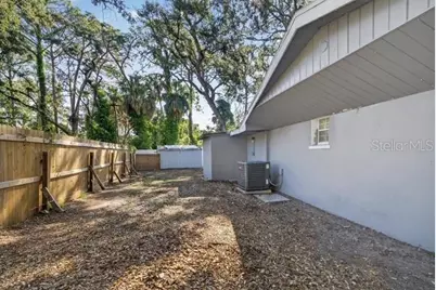 6009 Theresa St, Tampa, FL 33615 - Photo 6