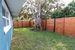 1466 Laconia Dr W, Clearwater, FL 33764 - Photo 32