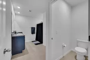 10218 Cloudburst Ct, Riverview, FL 33578 - Photo 16