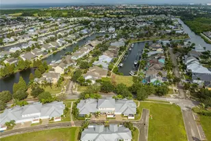 314 Ibisview Ln, Apollo Beach, FL 33572 - Photo 44