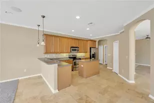 1833 Mira Lago Cir, Ruskin, FL 33570 - Photo 14