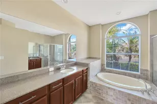 1833 Mira Lago Cir, Ruskin, FL 33570 - Photo 22