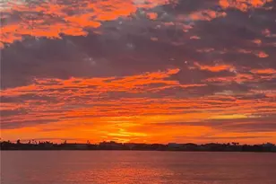 4750 Cove Cir, Saint Petersburg, FL 33708 - Photo 20