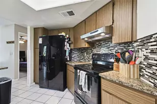 7130 Lexington Cir, Brooksville, FL 34602 - Photo 14