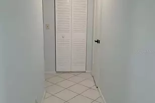 7941 58th Ave N, Saint Petersburg, FL 33709 - Photo 10