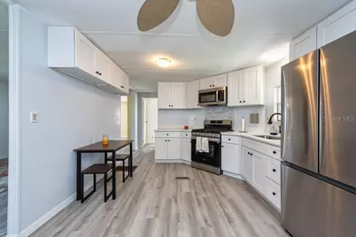 3920 Kim Drive, Wesley Chapel, FL 33543 - Photo 4