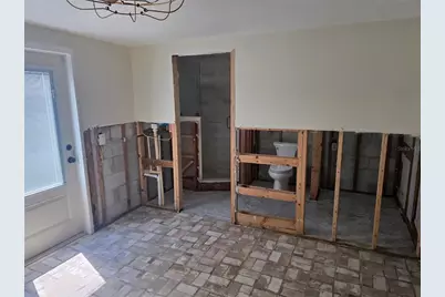 1770 Shore Acres Boulevard NE, Saint Petersburg, FL 33703 - Photo 2