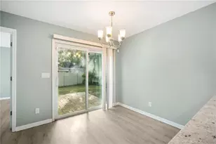 1101 2nd St W, Bradenton, FL 34205 - Photo 12