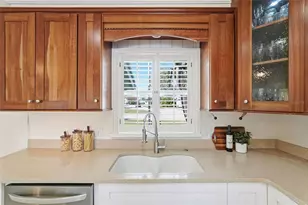 15302 Harbor Dr, Madeira Beach, FL 33708 - Photo 18