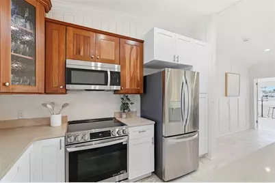 15302 Harbor Drive, Madeira Beach, FL 33708 - Photo 16