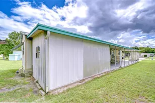 39613 Sterling Dr, Zephyrhills, FL 33542 - Photo 32