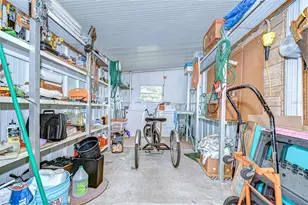 39613 Sterling Dr, Zephyrhills, FL 33542 - Photo 28