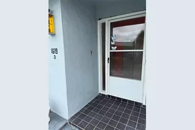 1619 Whithorn Place #D, Palm Harbor, FL 34684 - Photo 2