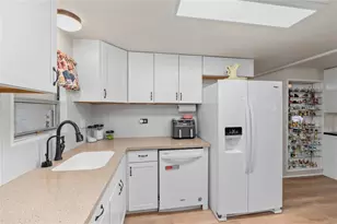 288 Salem Ave, Palm Harbor, FL 34684 - Photo 8